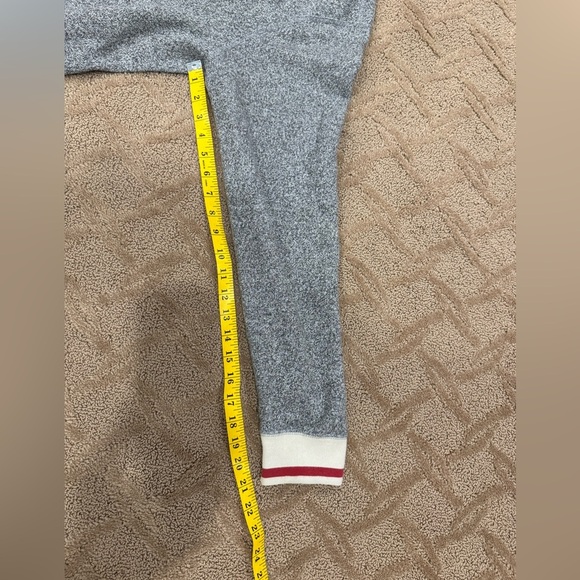 ROOTS Cabin Super Comfy Paiama Onesie - Picture 8 of 10